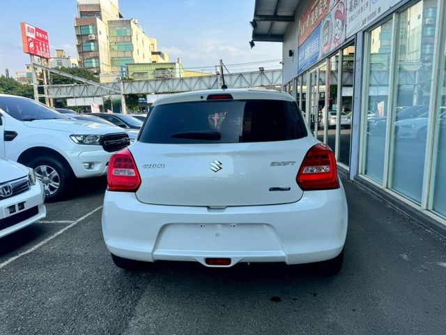 IKEY.恆溫.ABS.SRS.ACC.換撥.定速.車偏.循跡.盲點.鋁圈  第8張相片