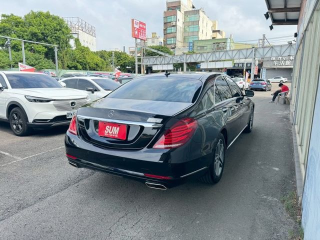 V6 渦輪.7 速手自排.四區恆溫.冷熱通風椅.電動座椅.全景天窗.藍牙.衛導.倒車  第4張相片