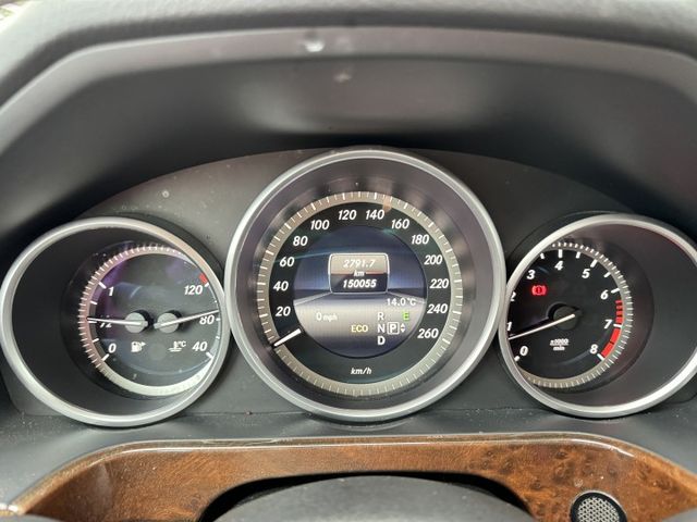 總代理.Elegance.4摸門.恆溫.天窗.腳踏尾門.定速.安卓.倒車.前後行錄  第18張相片
