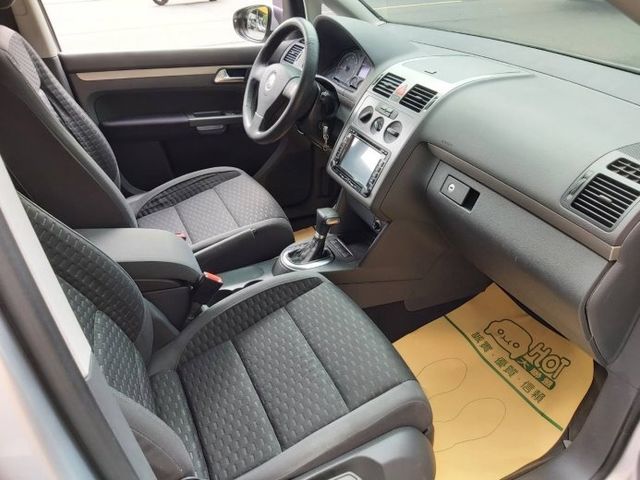 VOLKSWAGEN福斯 TOURAN  第13張相片