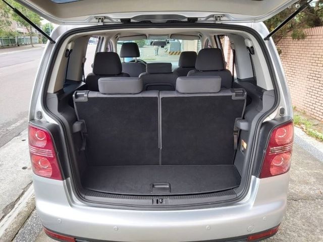 VOLKSWAGEN福斯 TOURAN  第16張相片