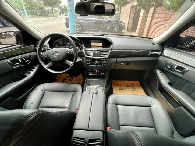 M-BENZ賓士 E300  第8張相片