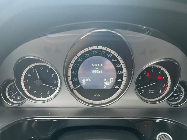 M-BENZ賓士 E300  第10張相片