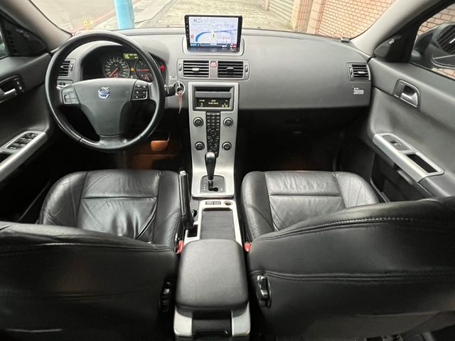 VOLVO富豪 S40  第7張相片