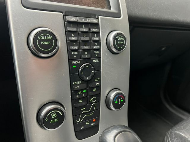 VOLVO富豪 S40  第12張相片