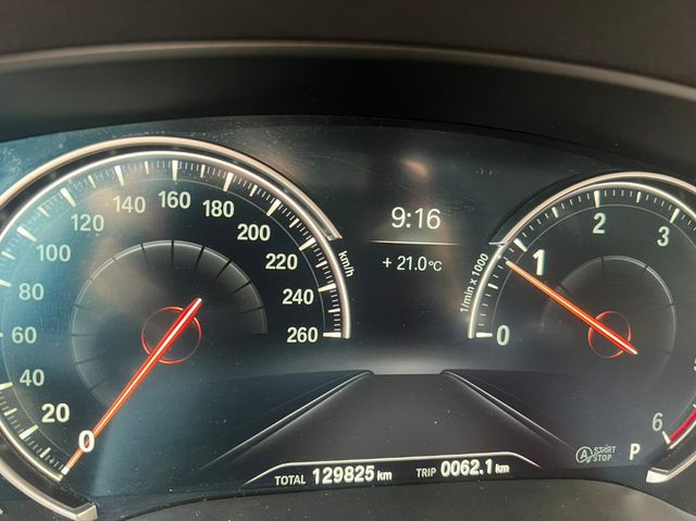 BMW寶馬 520D  第9張相片