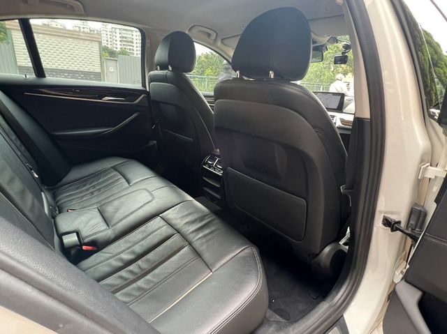 BMW寶馬 520D  第12張相片