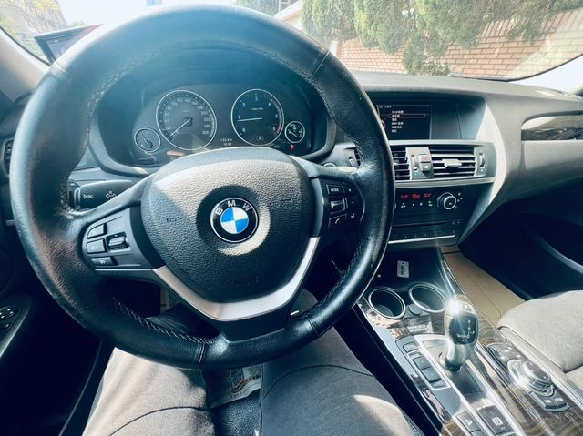 BMW寶馬 X3  第12張相片
