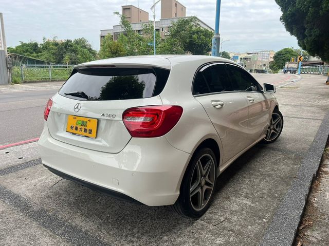 M-BENZ賓士 A180  第6張相片