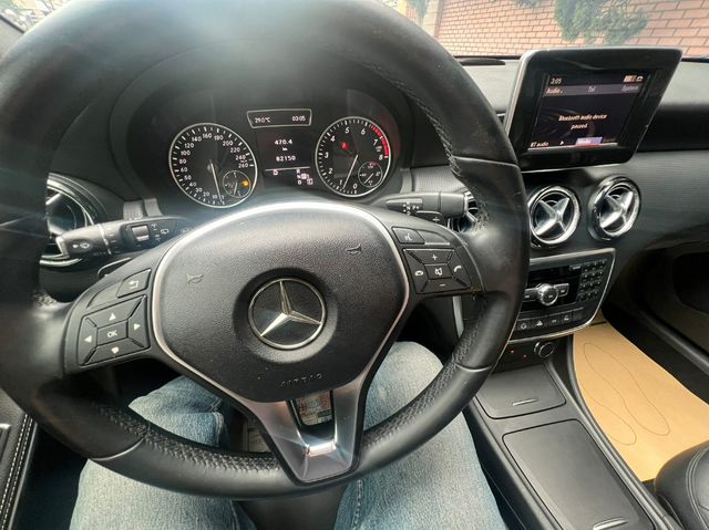 M-BENZ賓士 A180  第10張相片
