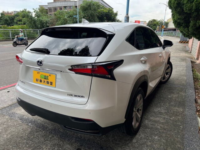 LEXUS凌志 NX300H  第6張相片