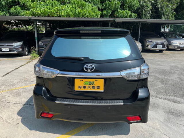 TOYOTA豐田 WISH  第4張相片