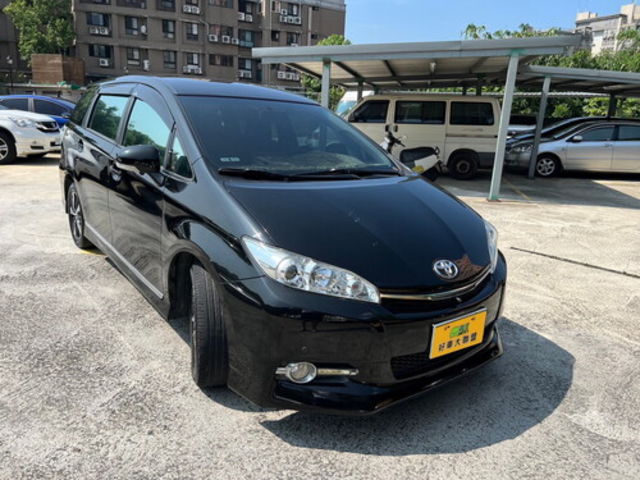 TOYOTA豐田 WISH  第5張相片