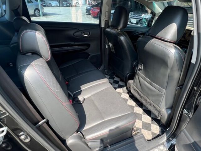 TOYOTA豐田 WISH  第14張相片