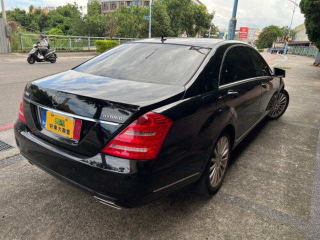 M-BENZ賓士 S400H  第6張相片