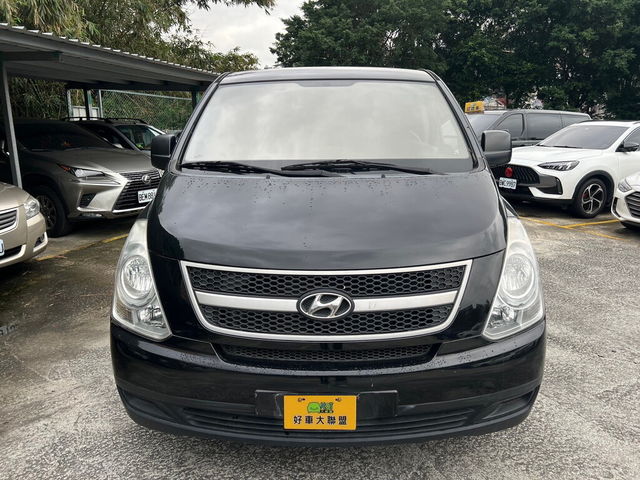 HYUNDAI現代 GRAND STAREX  第3張相片