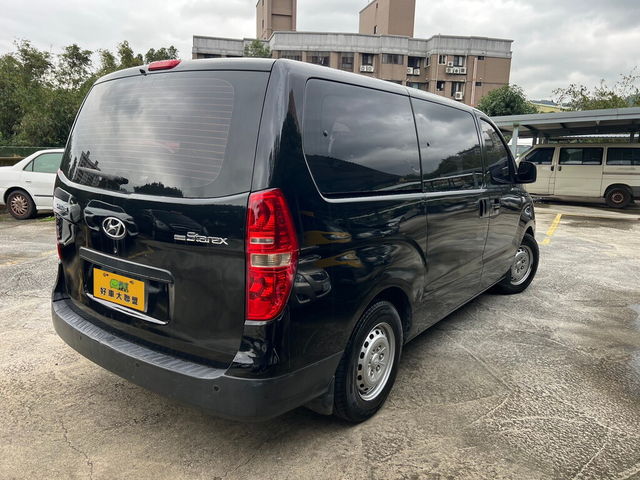 HYUNDAI現代 GRAND STAREX  第6張相片