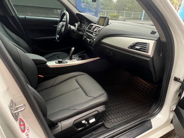 BMW寶馬 118  第12張相片
