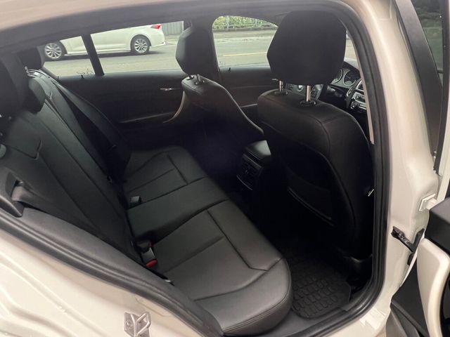 BMW寶馬 118  第13張相片