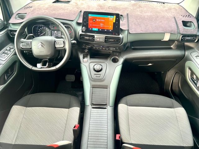 CITROEN雪鐵龍 BERLINGO  第10張相片