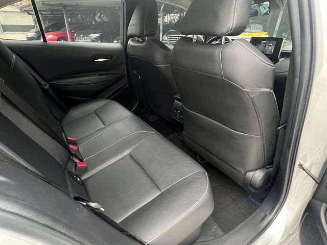 TOYOTA豐田 COROLLA ALTIS HYBRID  第15張相片