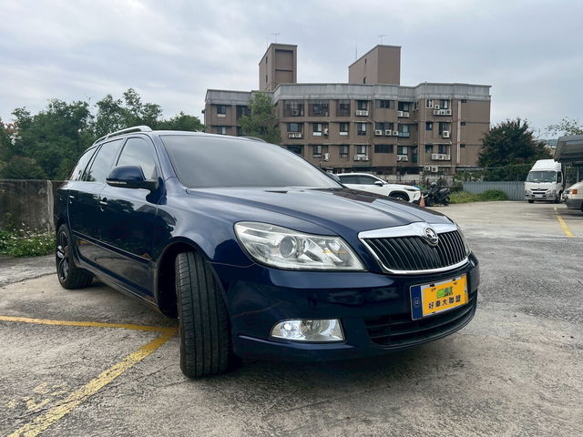 SKODA司科達 OCTAVIA COMBI  第5張相片