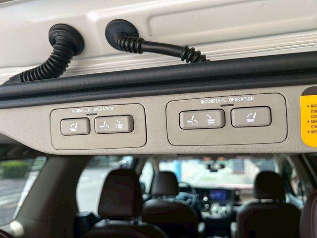 TOYOTA豐田 SIENNA  第13張相片
