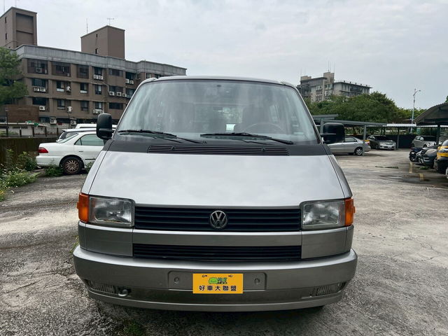 VOLKSWAGEN福斯 T4 CARAVELLE  第3張相片