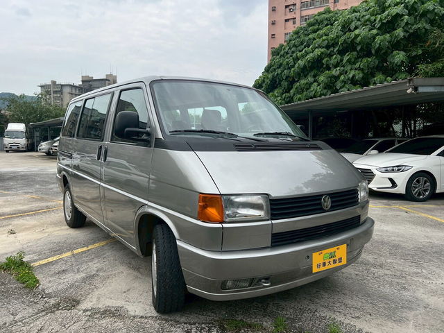 VOLKSWAGEN福斯 T4 CARAVELLE  第5張相片