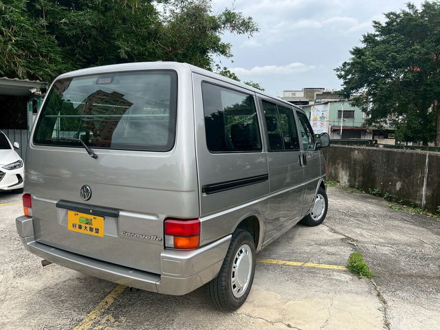 VOLKSWAGEN福斯 T4 CARAVELLE  第6張相片