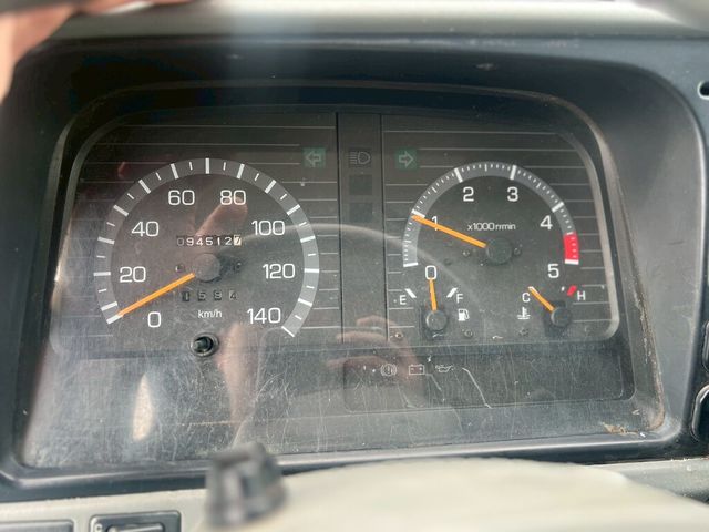 MITSUBISHI三菱 CANTER  第8張相片