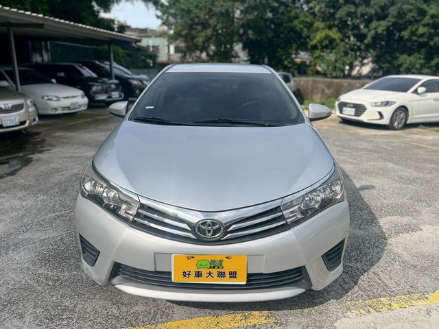 TOYOTA豐田 ALTIS  第3張相片