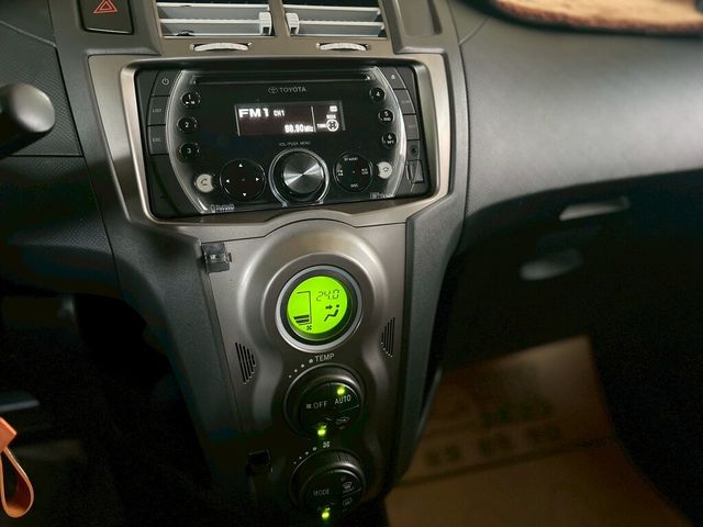 TOYOTA豐田 YARIS  第11張相片
