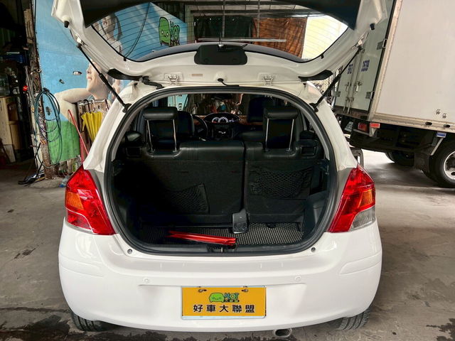 TOYOTA豐田 YARIS  第14張相片