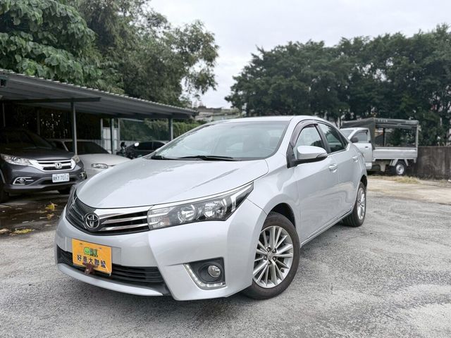 TOYOTA豐田 ALTIS  第1張相片
