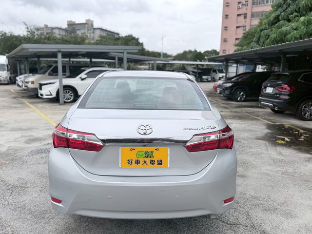 TOYOTA豐田 ALTIS  第4張相片