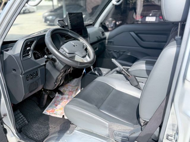 MITSUBISHI三菱 DELICA  第7張相片