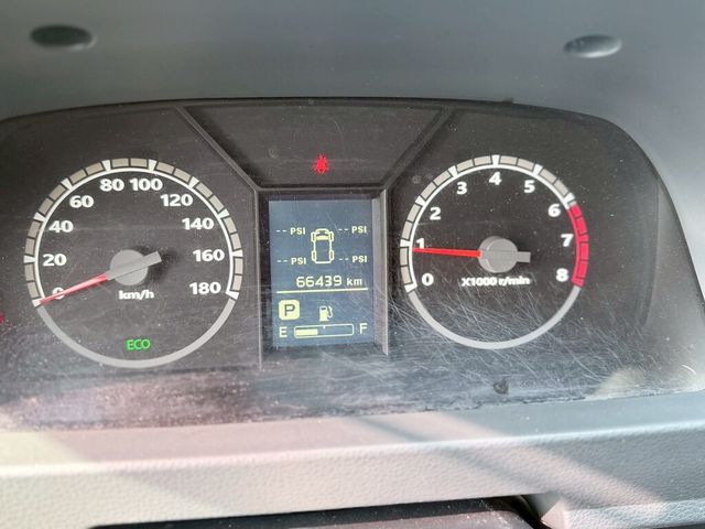 MITSUBISHI三菱 DELICA  第10張相片