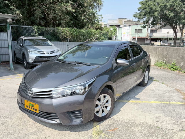 TOYOTA豐田 ALTIS  第1張相片