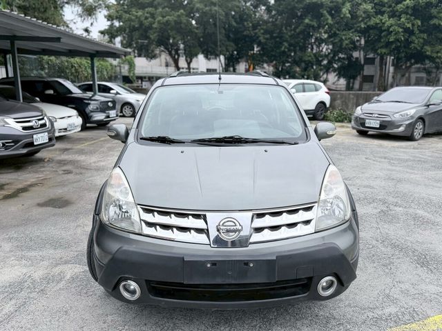 NISSAN日產 LIVINA  第3張相片