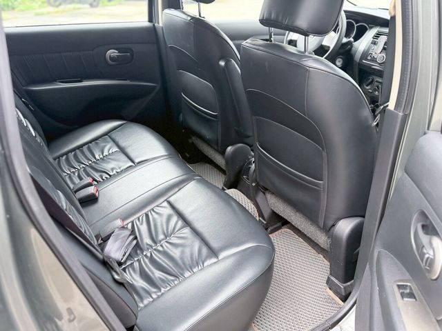 NISSAN日產 LIVINA  第12張相片