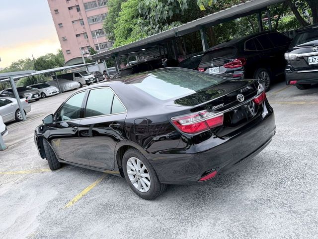 TOYOTA豐田 CAMRY  第2張相片