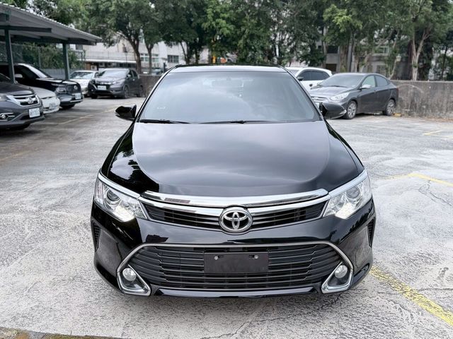 TOYOTA豐田 CAMRY  第3張相片