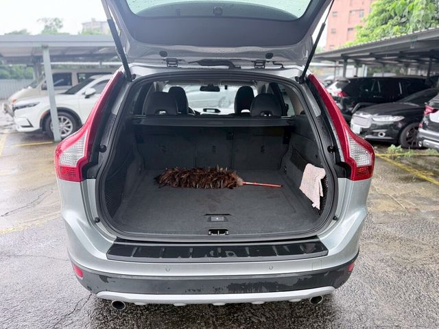 VOLVO富豪 XC60  第13張相片