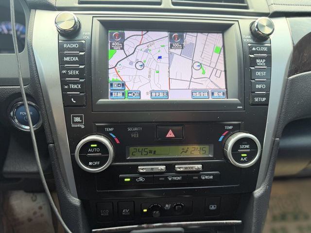 TOYOTA豐田 CAMRY HYBRID  第11張相片