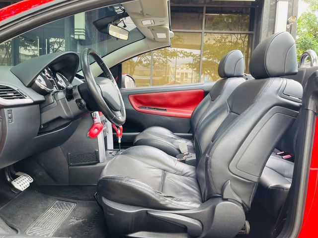 PEUGEOT寶獅 207 CC  第8張相片