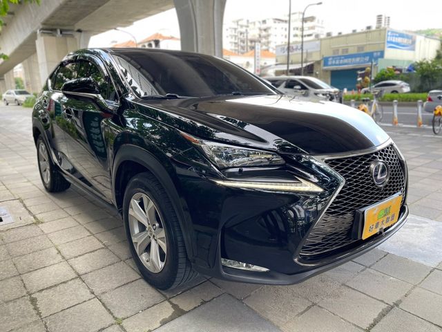 LEXUS凌志 NX300H  第3張相片