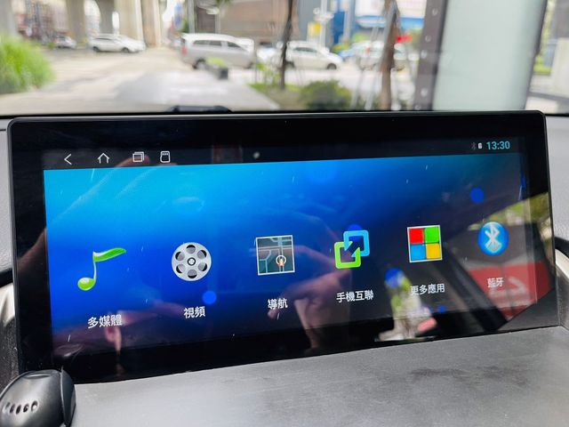 LEXUS凌志 NX300H  第16張相片