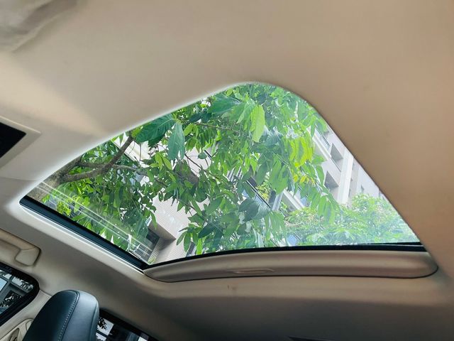 LEXUS凌志 NX300H  第19張相片