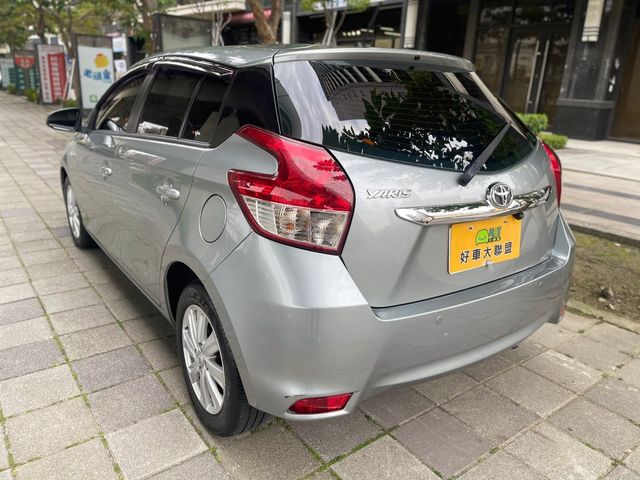 TOYOTA豐田 YARIS  第4張相片